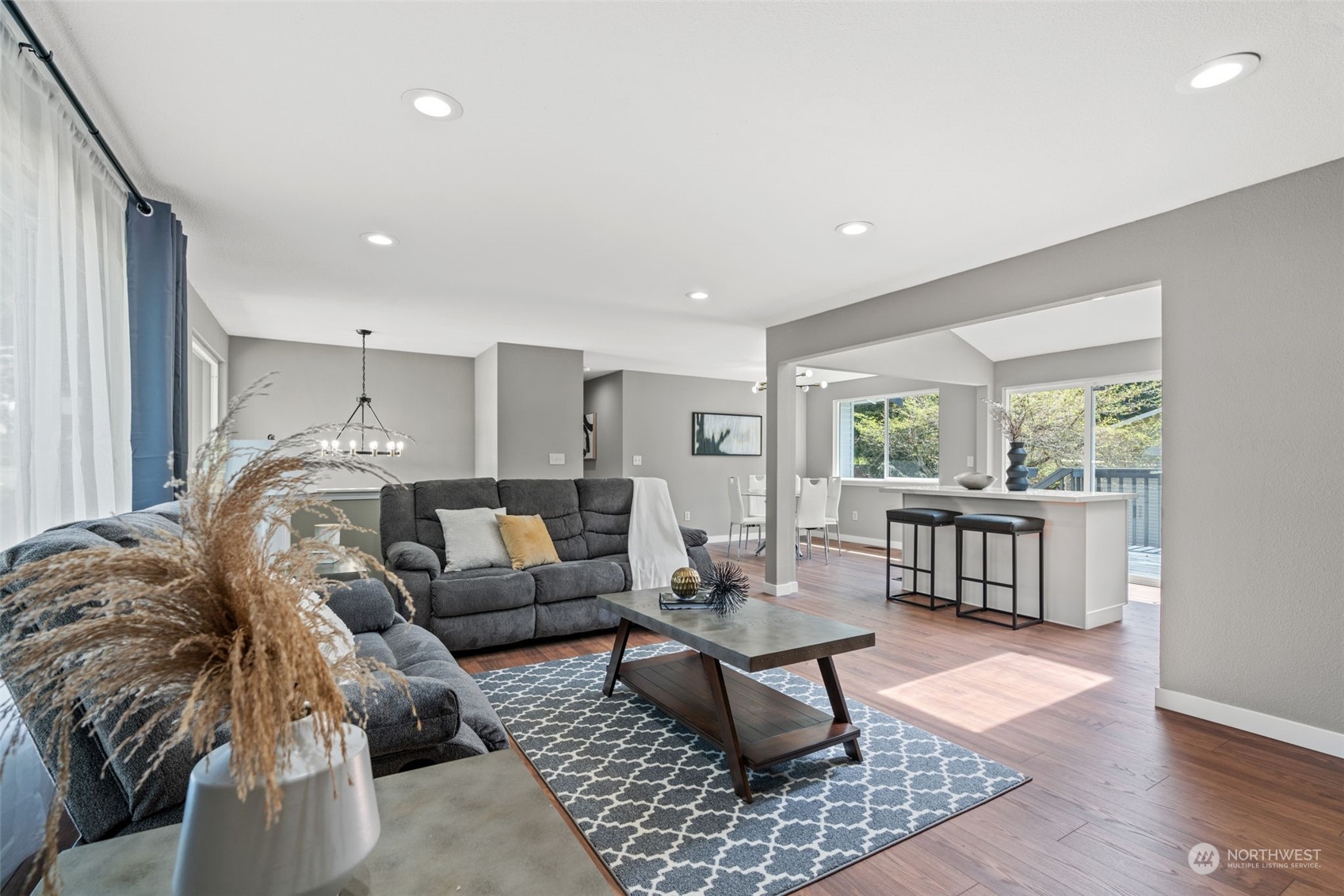 15905 Southeast 177th Street Renton, WA 98058 - Photo 5 of 31 Gallery Image 5