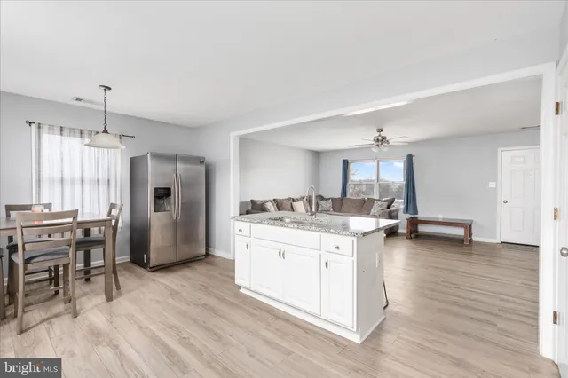 $349,900 | 213 Tanager Drive, Stephens City, VA 22655