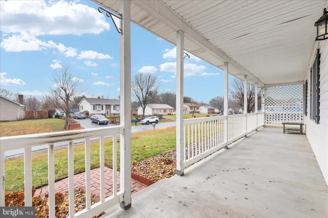 $349,900 | 213 Tanager Drive, Stephens City, VA 22655