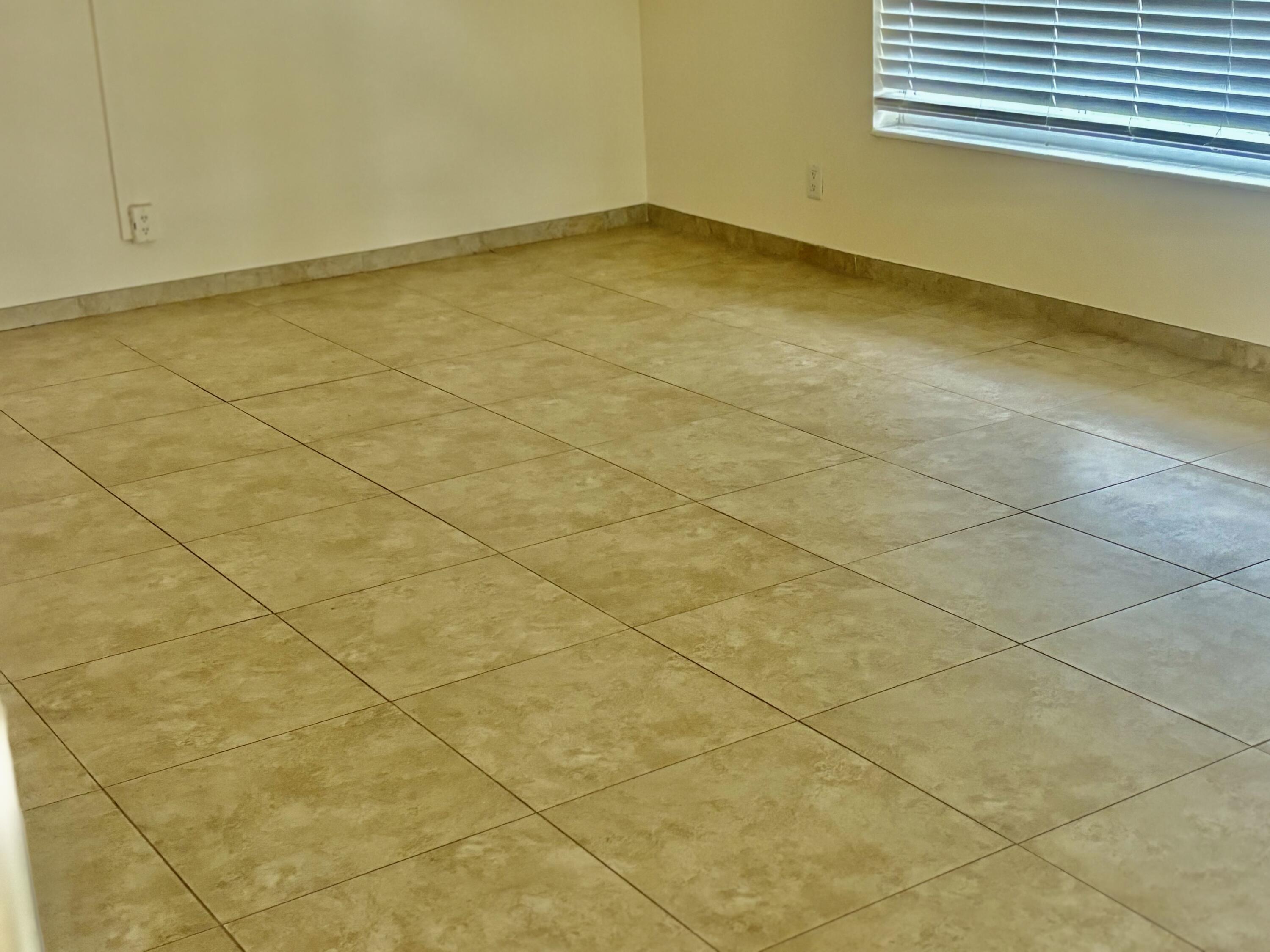 200 Main Boulevard, Unit 2D Boynton Beach, FL 33435 - Photo 26 of 26 a view of a room