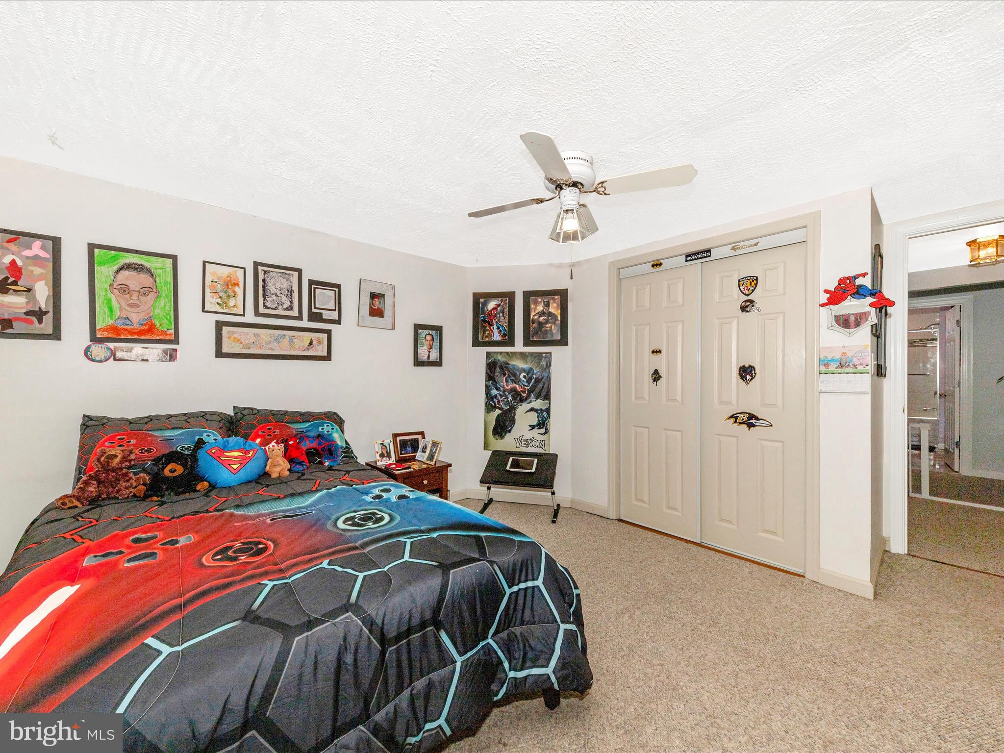 15809 Mt Everest Lane Silver Spring, MD 20906 - Photo 22 of 52 a bedroom with a bed and a closet