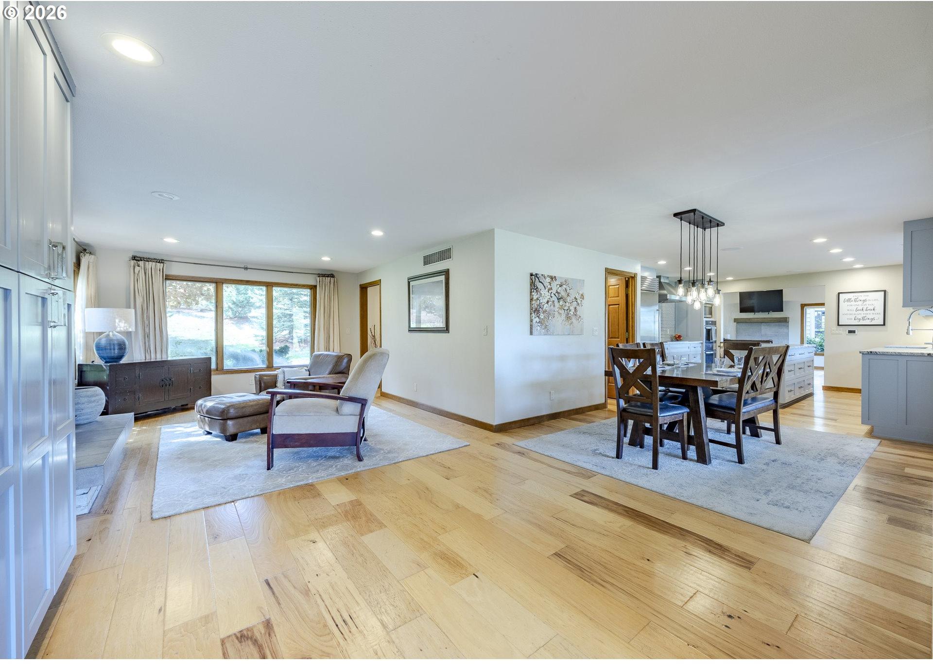 33883 Van Duyn Road Eugene, OR 97408 - Photo 17 of 48 Gallery Image 17