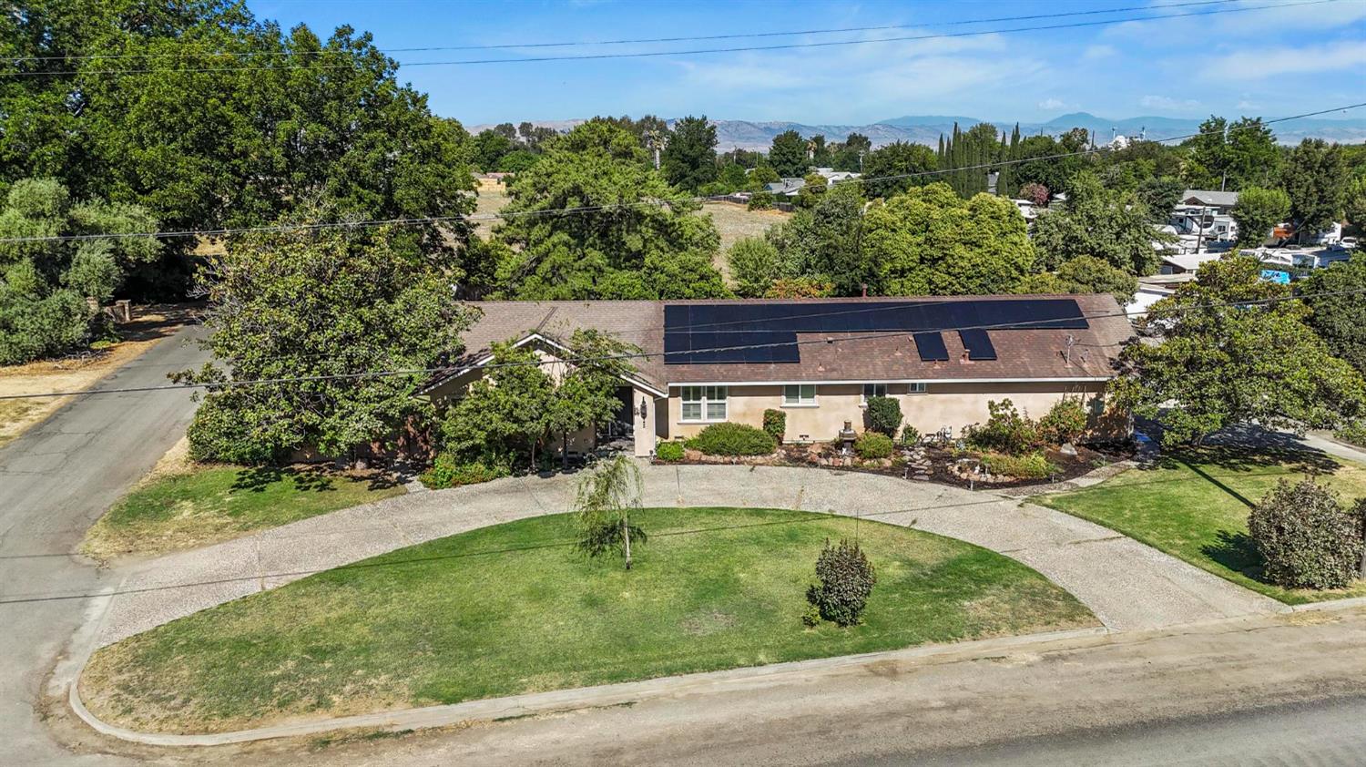 942 12th Street Williams, CA 95987 - Photo 2 of 42