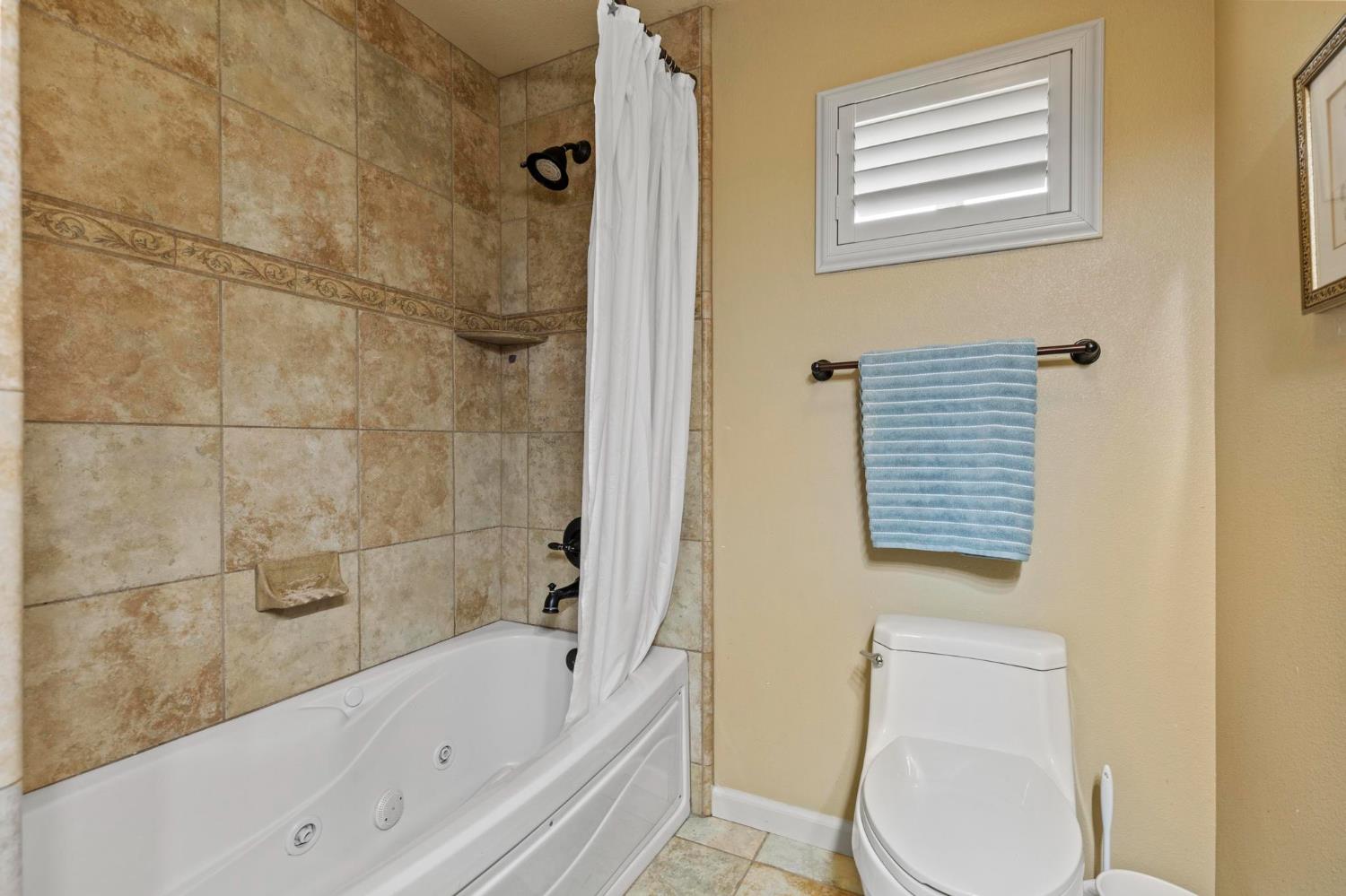 942 12th Street Williams, CA 95987 - Photo 24 of 42