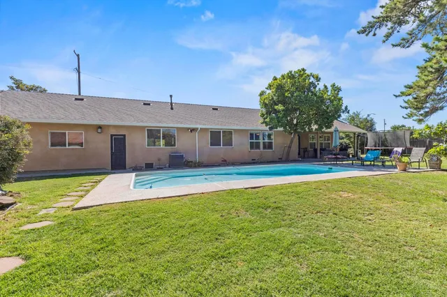 $534,900 | 942 12th Street, Williams, CA 95987