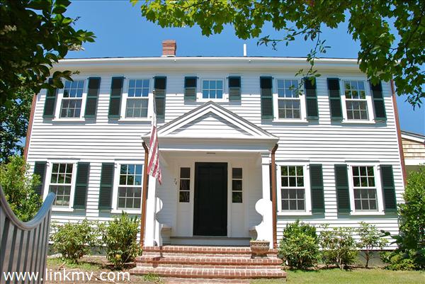 74 Peases Point Way North Edgartown, MA 02539 - Photo 7 of 16 http://d1qzqeyxiitrap.cloudfront.net/photos/23574/600/caf77154.jpg