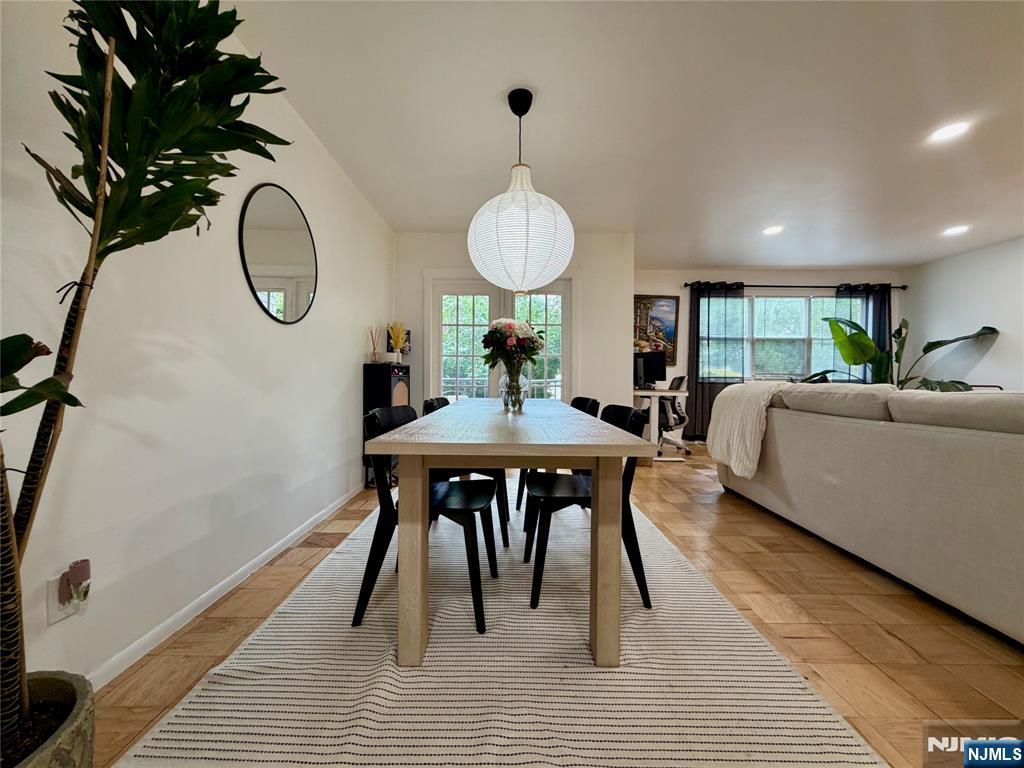 1111 River Road, Unit F 1 Edgewater, NJ 07020 - Photo 10 of 19