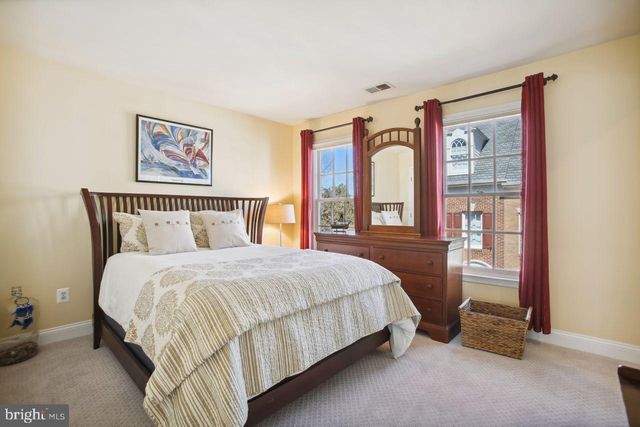 $1,425,000 | 321 South Fayette Street, Alexandria, VA 22314