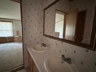 $75,000 | 44 Norwich Avenue, Norwich, CT 06360