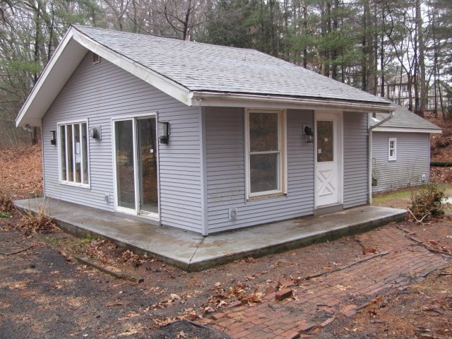 200 Hillside Road Westfield, MA 01085 - Photo 3 of 20 Gallery Image 3