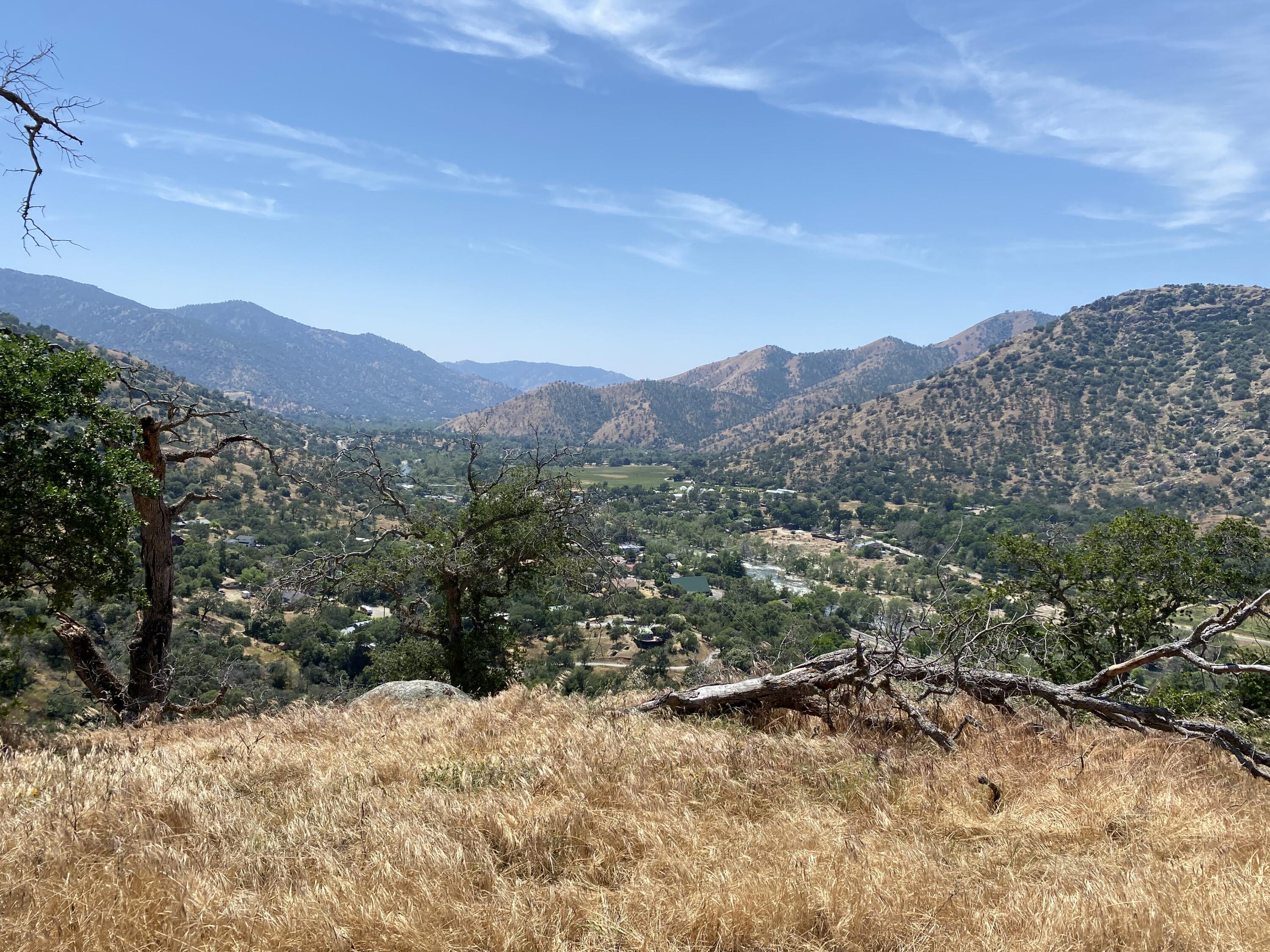 Three Rivers Ca Three Rivers, CA 93271 - Photo 2 of 6 IMG_1203
