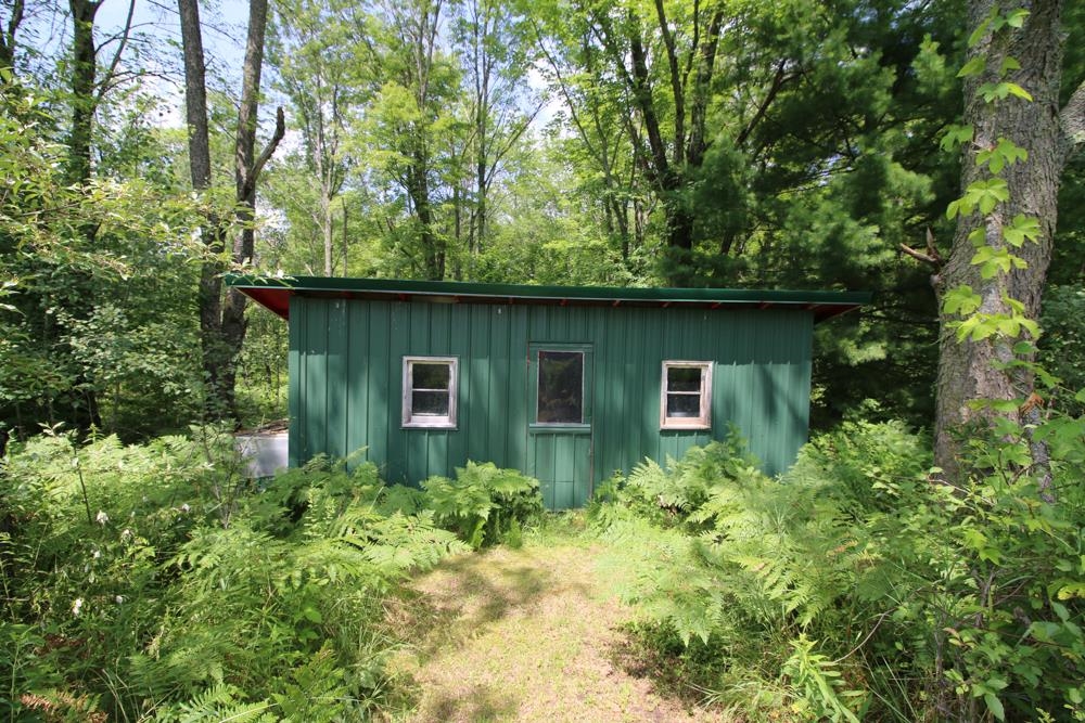 2045 South 17 Road Harrietta, MI 49638 - Photo 9 of 27 1924804-261f74d5-014c-4776-80e3-b1156a97020d.JPG