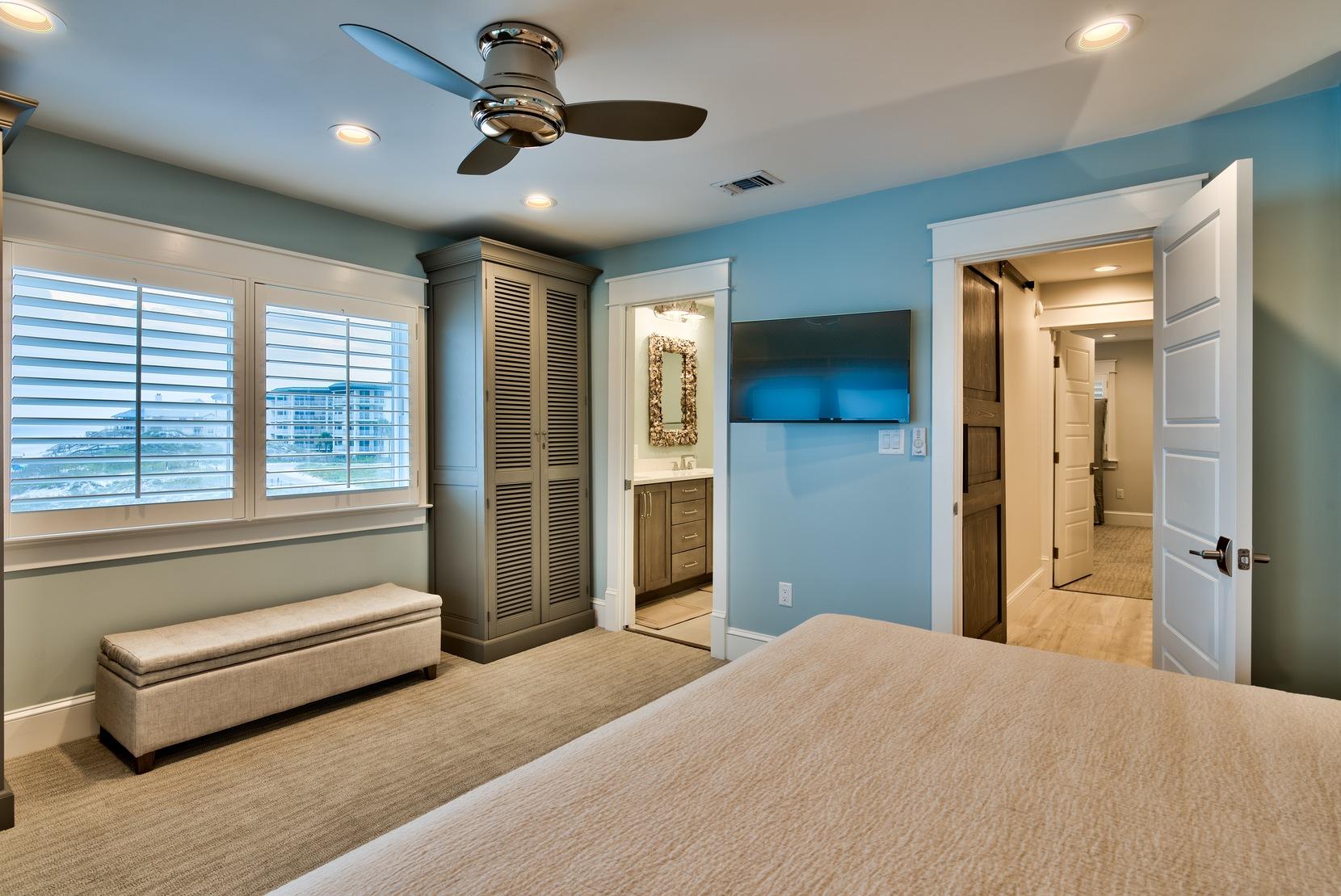 320 Beachfront Trail, Unit 17 Santa Rosa Beach, FL 32459 - Photo 19 of 29 Master Bedroom