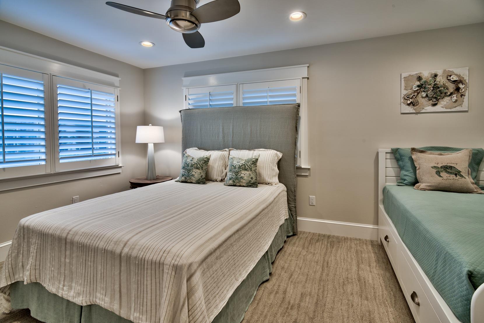 320 Beachfront Trail, Unit 17 Santa Rosa Beach, FL 32459 - Photo 24 of 29 Guest Bedroom