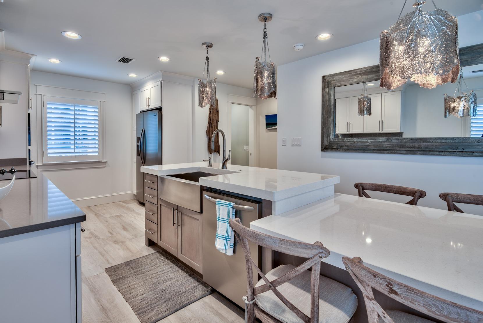 320 Beachfront Trail, Unit 17 Santa Rosa Beach, FL 32459 - Photo 8 of 29 Dining Area & Kitchen