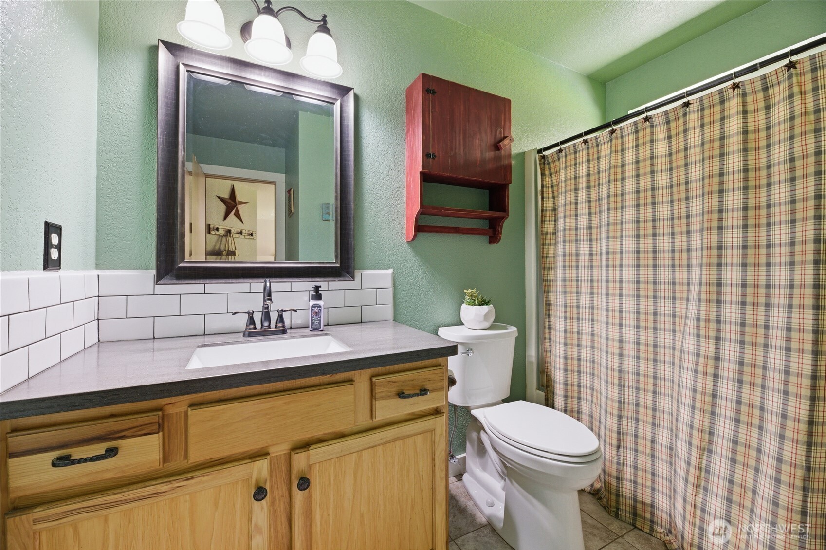 9227 176th Avenue Southwest Rochester, WA 98579 - Photo 21 of 40