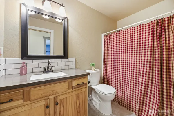 $515,000 | 9227 176th Avenue Southwest, Rochester, WA 98579