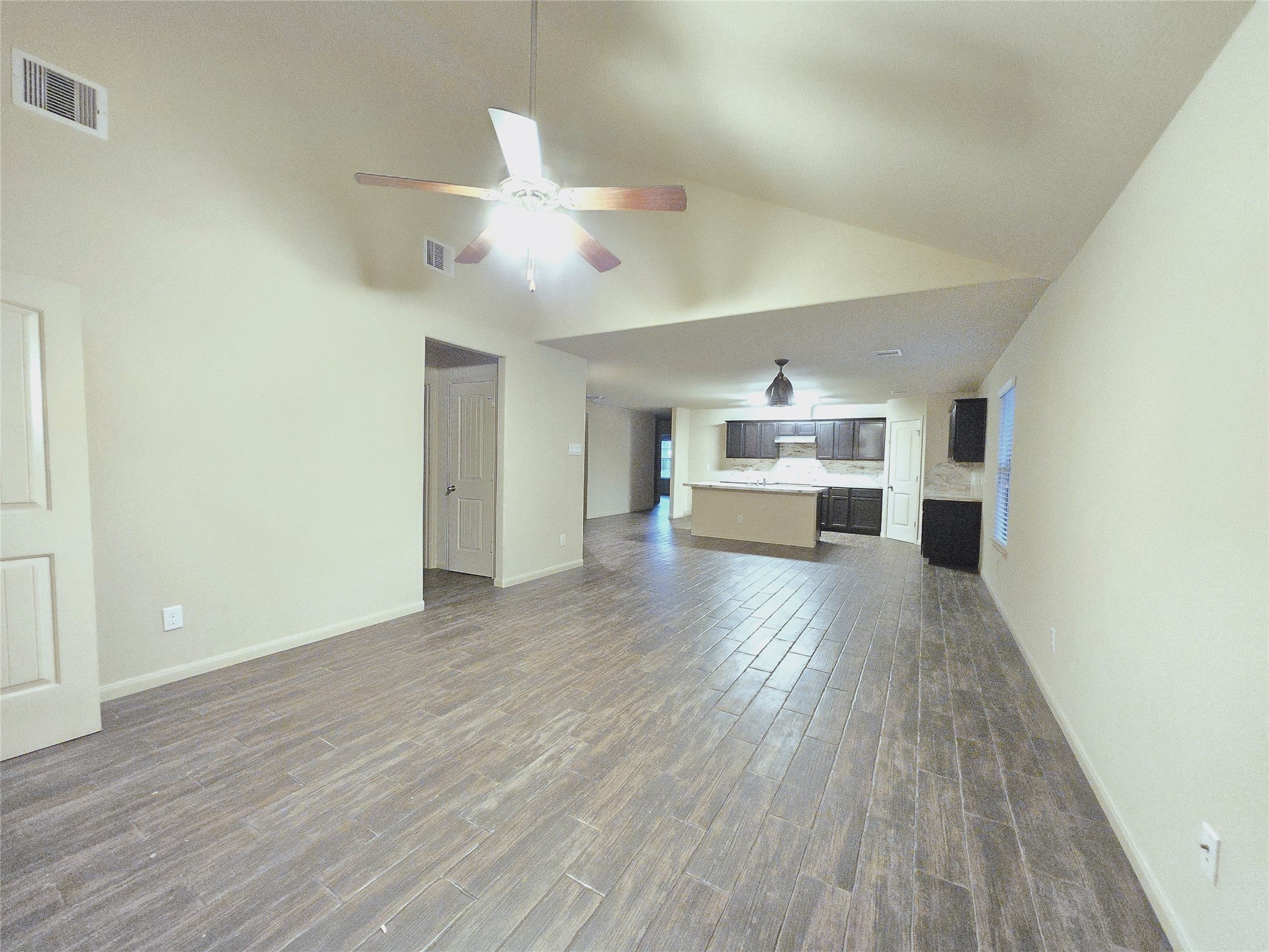 2026 Naplechase Crest Drive Spring, TX 77373 - Photo 3 of 19