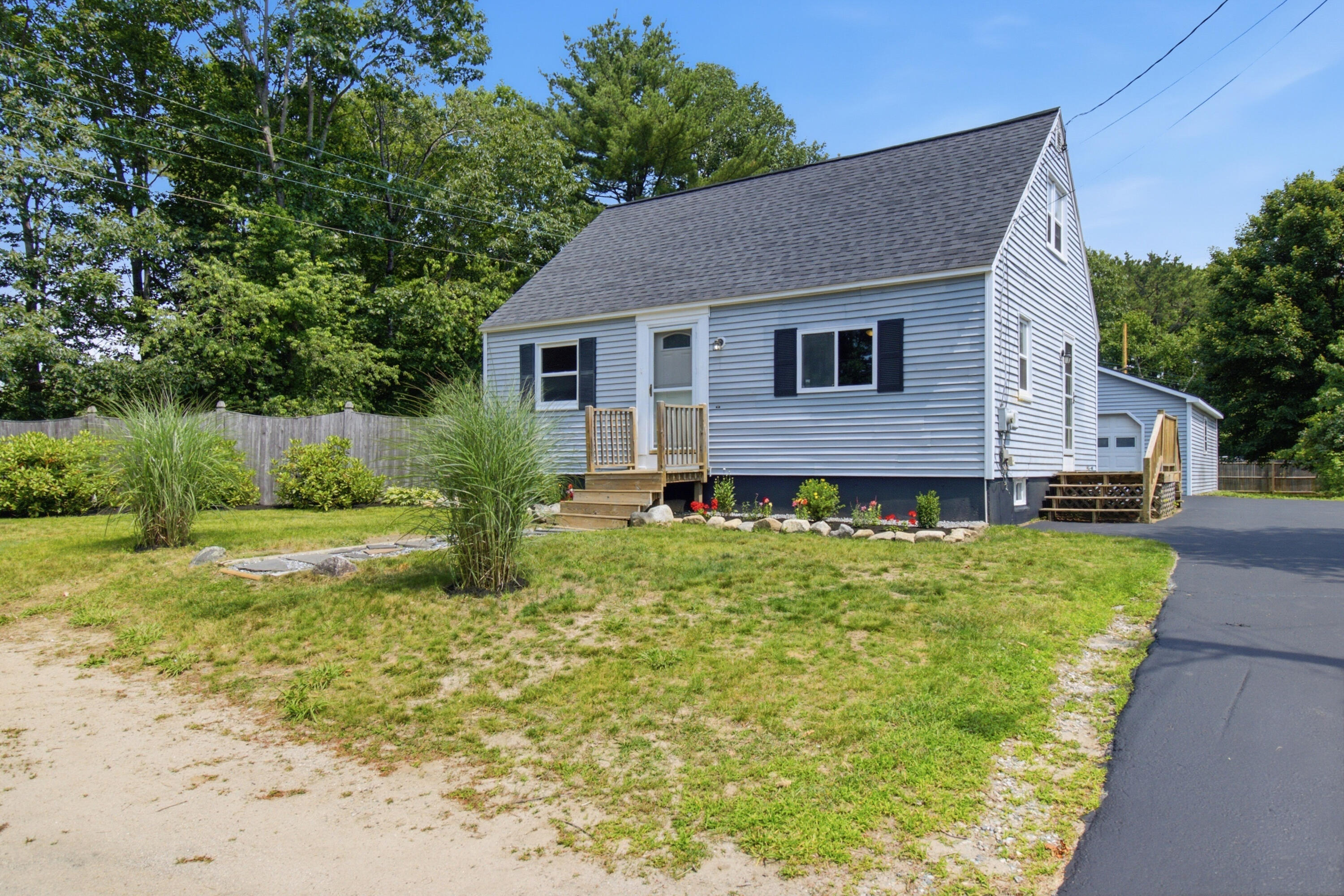 6 Merrymeeting Road Brunswick, ME 04011 - Photo 4 of 40 6 Merrymeeting Brunswick-33