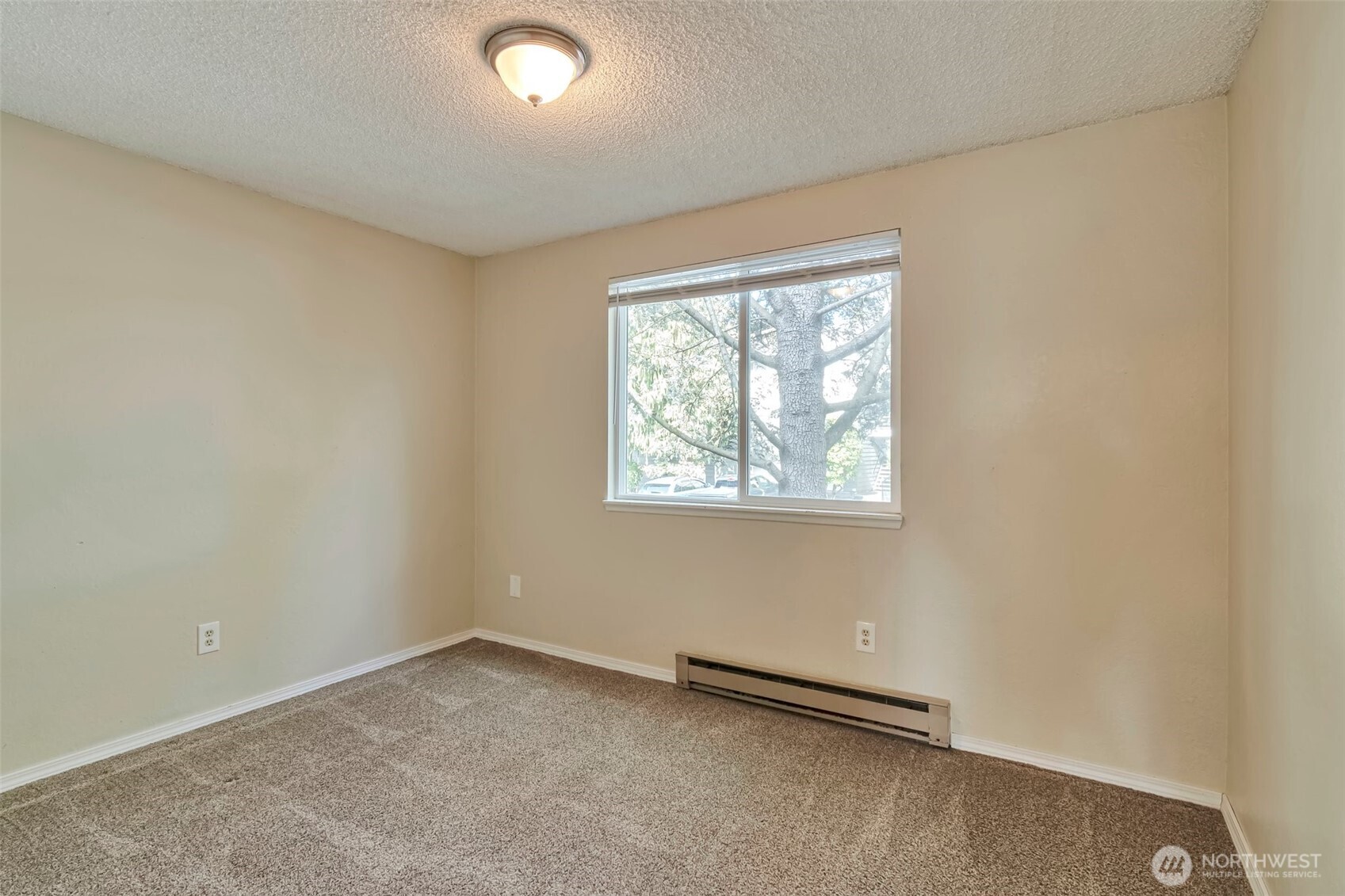 820 Cady Road, Unit B203 Everett, WA 98203 - Photo 11 of 25