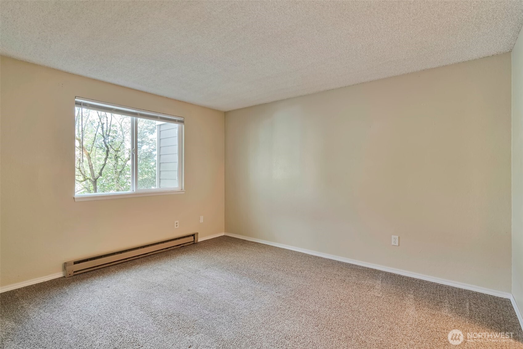 820 Cady Road, Unit B203 Everett, WA 98203 - Photo 14 of 25