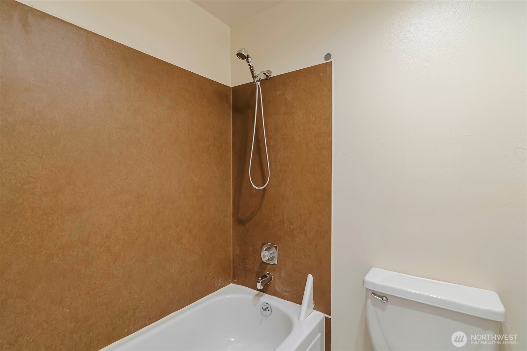 820 Cady Road, Unit B203 Everett, WA 98203 - Photo 16 of 25