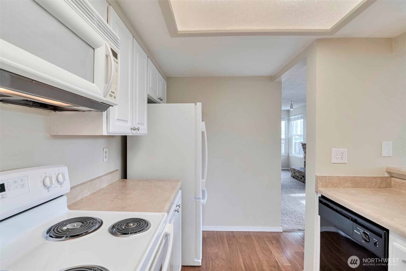 820 Cady Road, Unit B203 Everett, WA 98203 - Photo 9 of 25