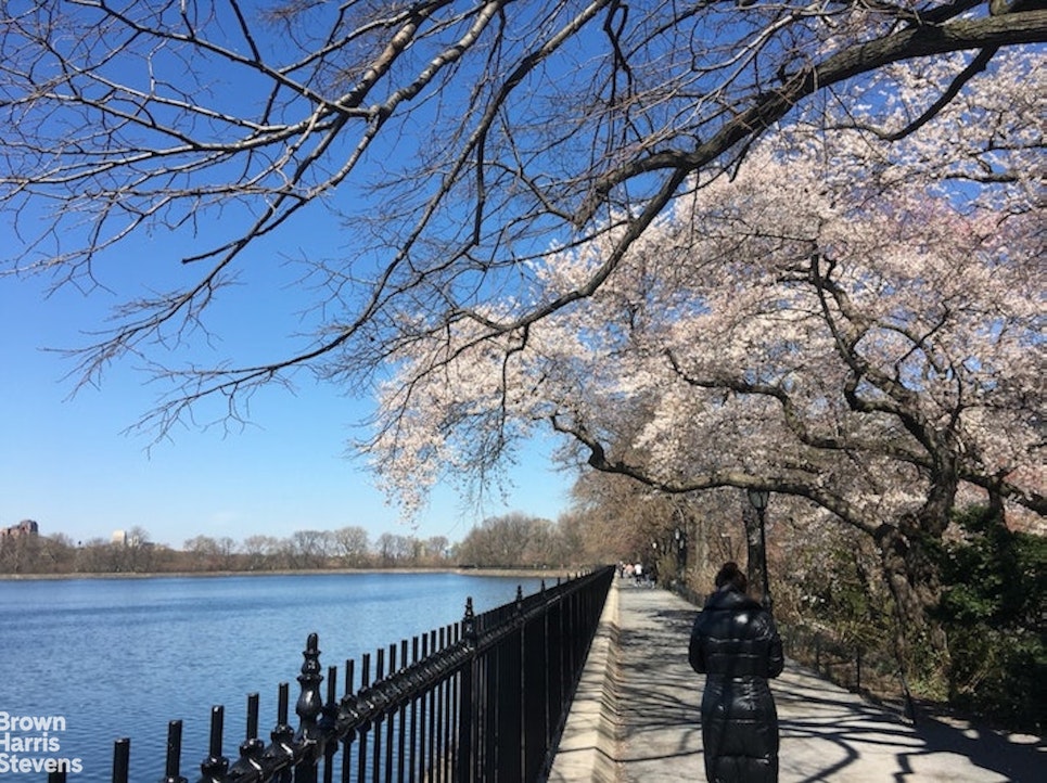 64 East 86th Street, Unit 12AB Manhattan, NY 10028 - Photo 14 of 15