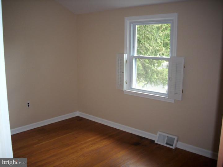 3416 Baldwin Road Huntingdon Valley, PA 19006 - Photo 20 of 21 Gallery Image 20