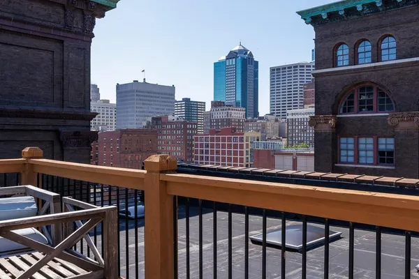 $155,000 | 308 West 8th Street, Unit 409, Kansas City, MO 64105