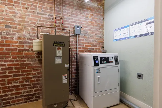 $160,000 | 308 West 8th Street, Unit 409, Kansas City, MO 64105