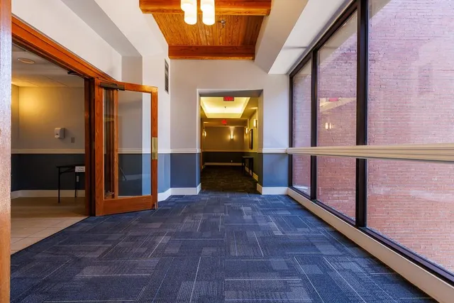 $160,000 | 308 West 8th Street, Unit 409, Kansas City, MO 64105