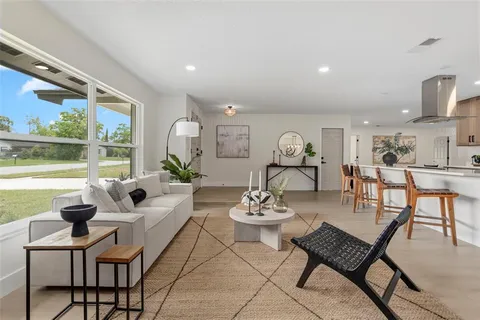 $515,000 | 305 Robin Hill Drive, Altamonte Springs, FL 32701
