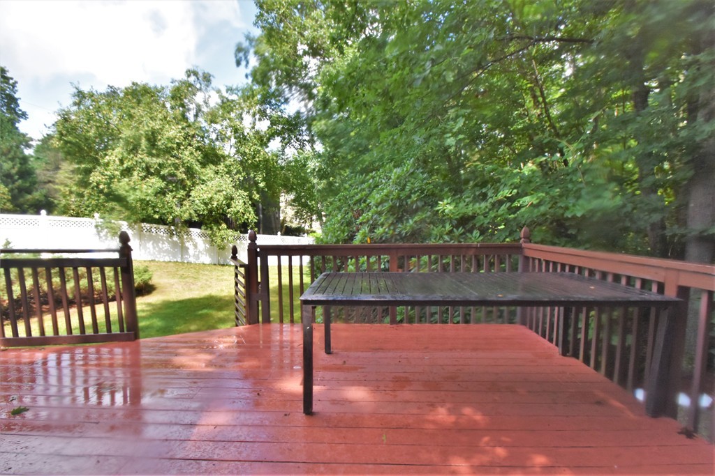 42 Chandler Road Burlington, MA 01803 - Photo 16 of 17 Gallery Image 16