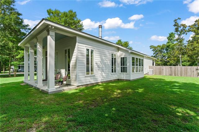600 Colbert Street Mandeville, LA 70448 - Photo 7 of 43
