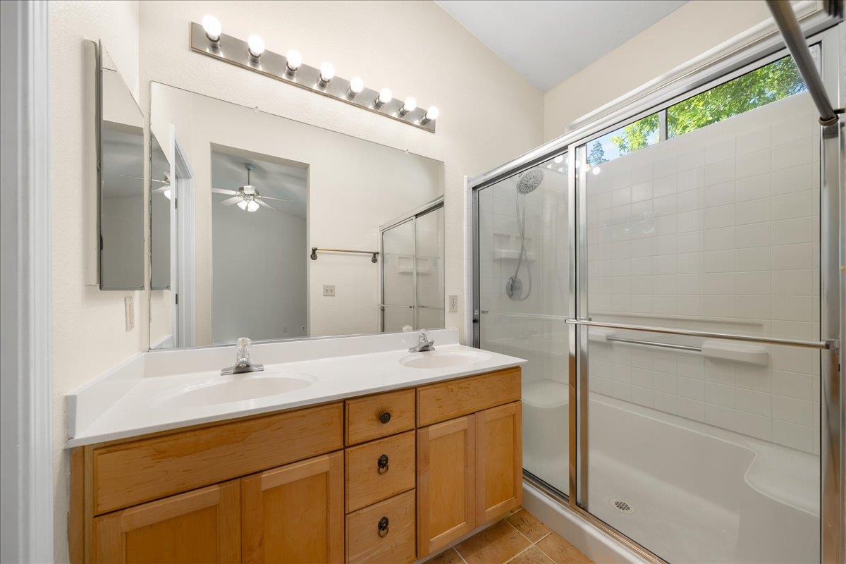 1074 Rathbone Circle Folsom, CA 95630 - Photo 18 of 32