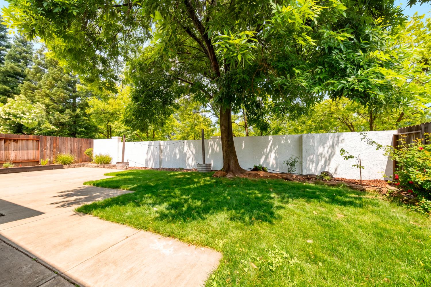 1074 Rathbone Circle Folsom, CA 95630 - Photo 26 of 32