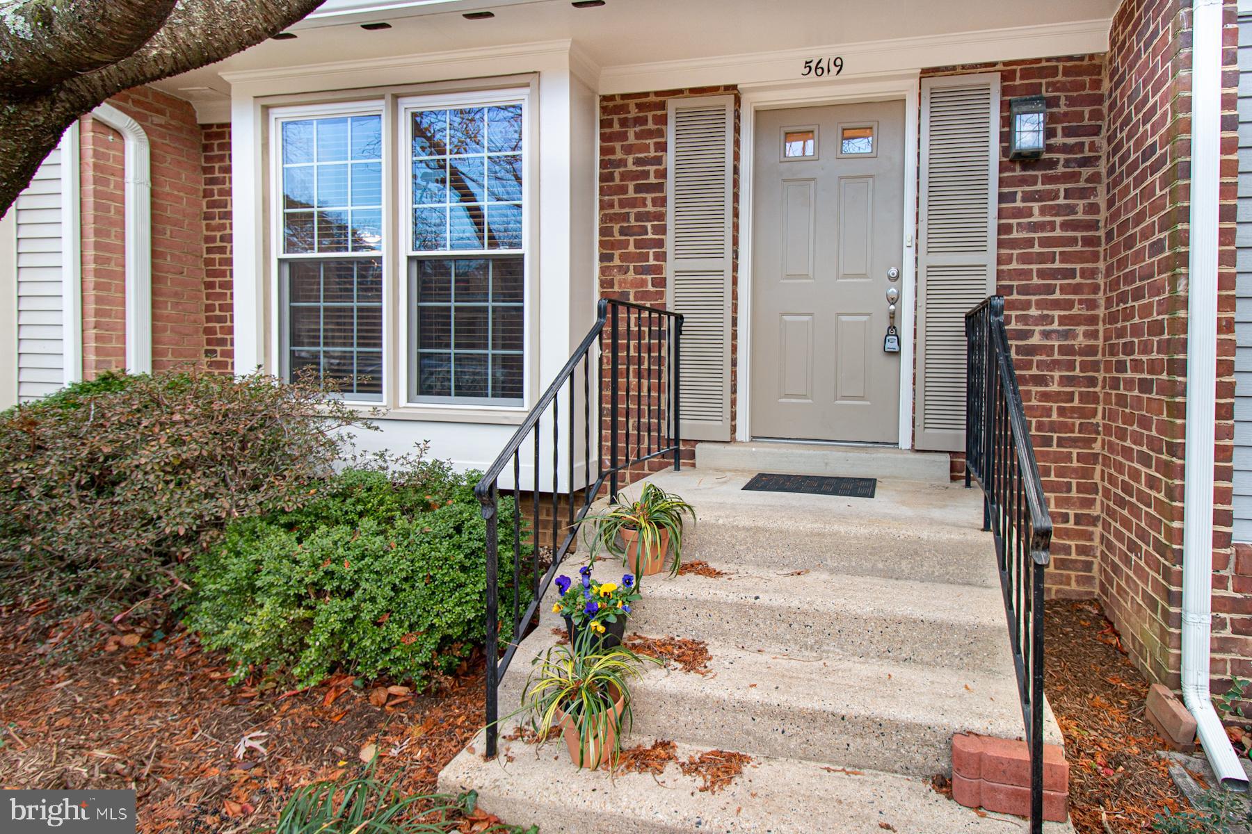 5619 Ridge View Drive Alexandria, VA 22310 - Photo 2 of 36 Black Cherry tree is gorgeous in the spring