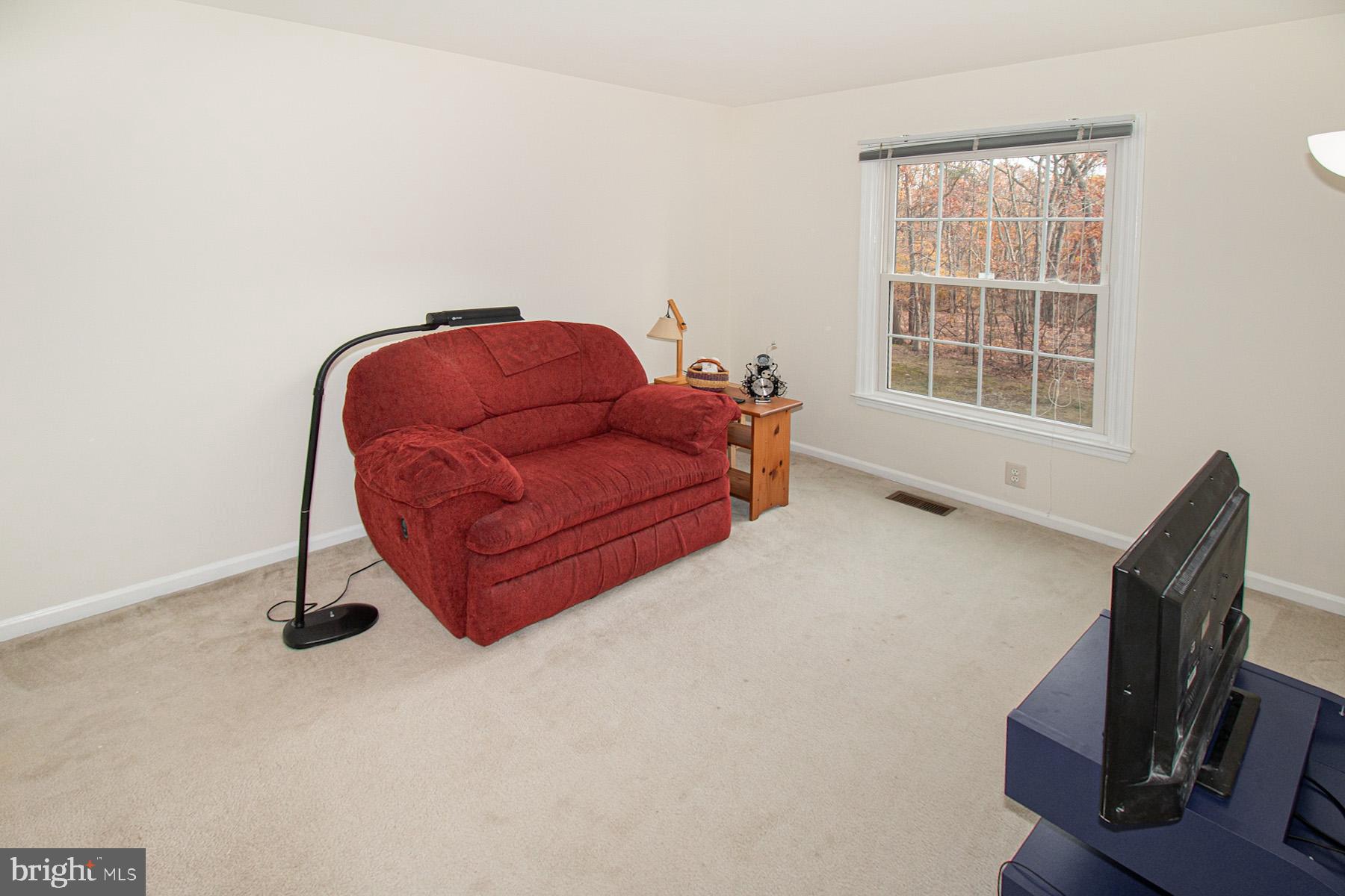 5619 Ridge View Drive Alexandria, VA 22310 - Photo 27 of 36 Bedroom #3 also w/great light & nice closet.