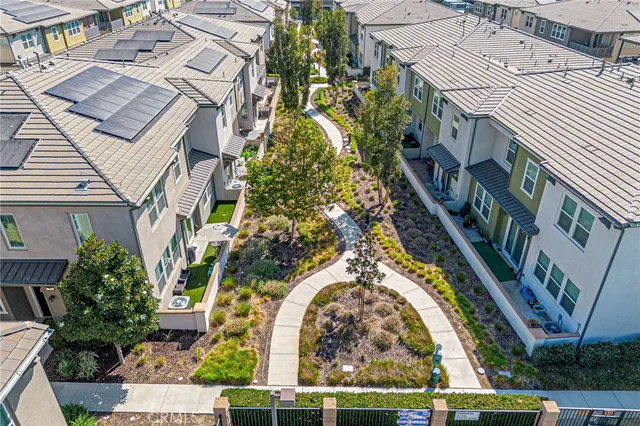 $689,000 | 2333 South Via Esplanade, Unit 29, Ontario, CA 91762