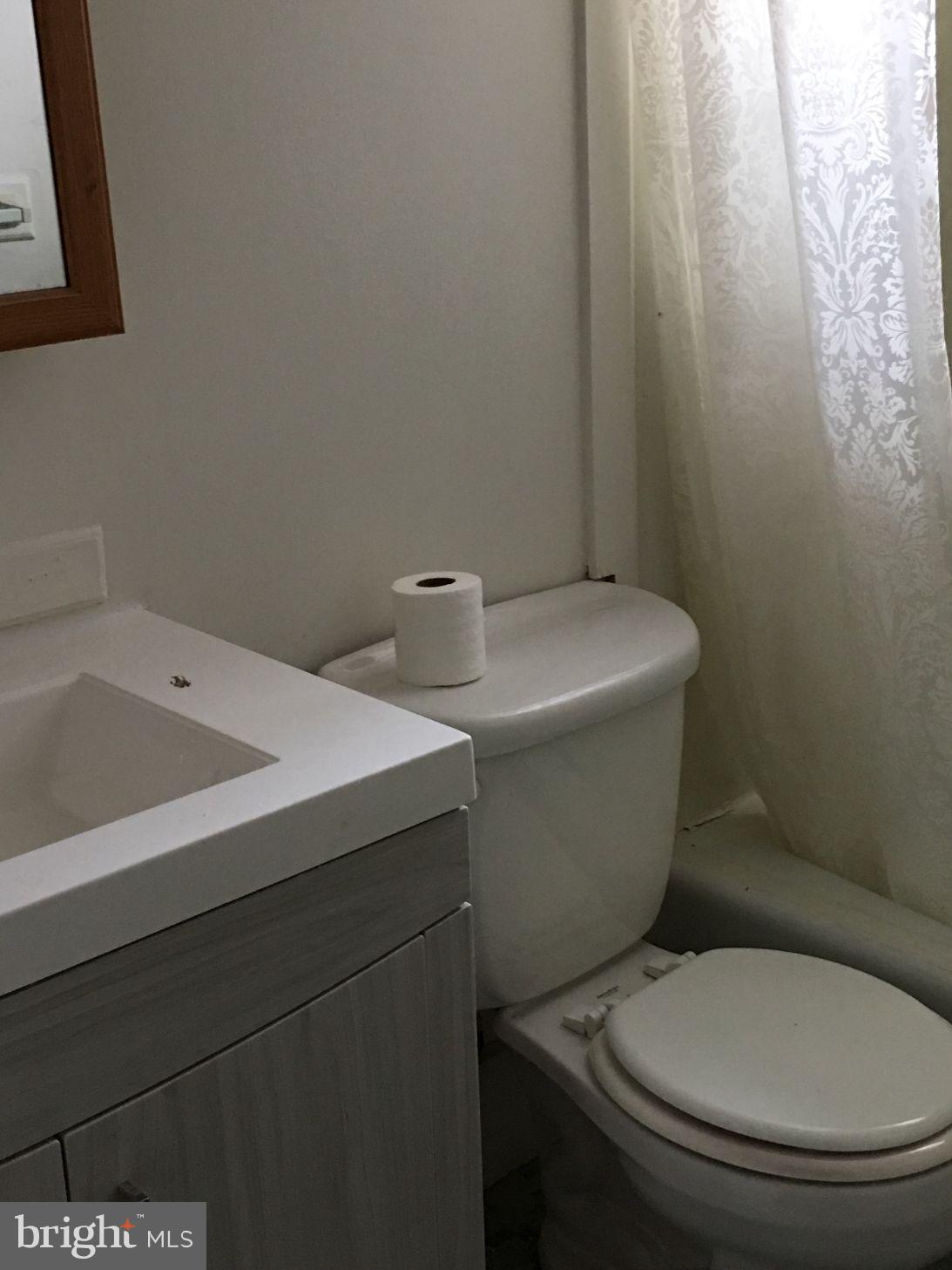885 North York Road, Unit 5B Warminster, PA 18974 - Photo 7 of 7 Gallery Image 7