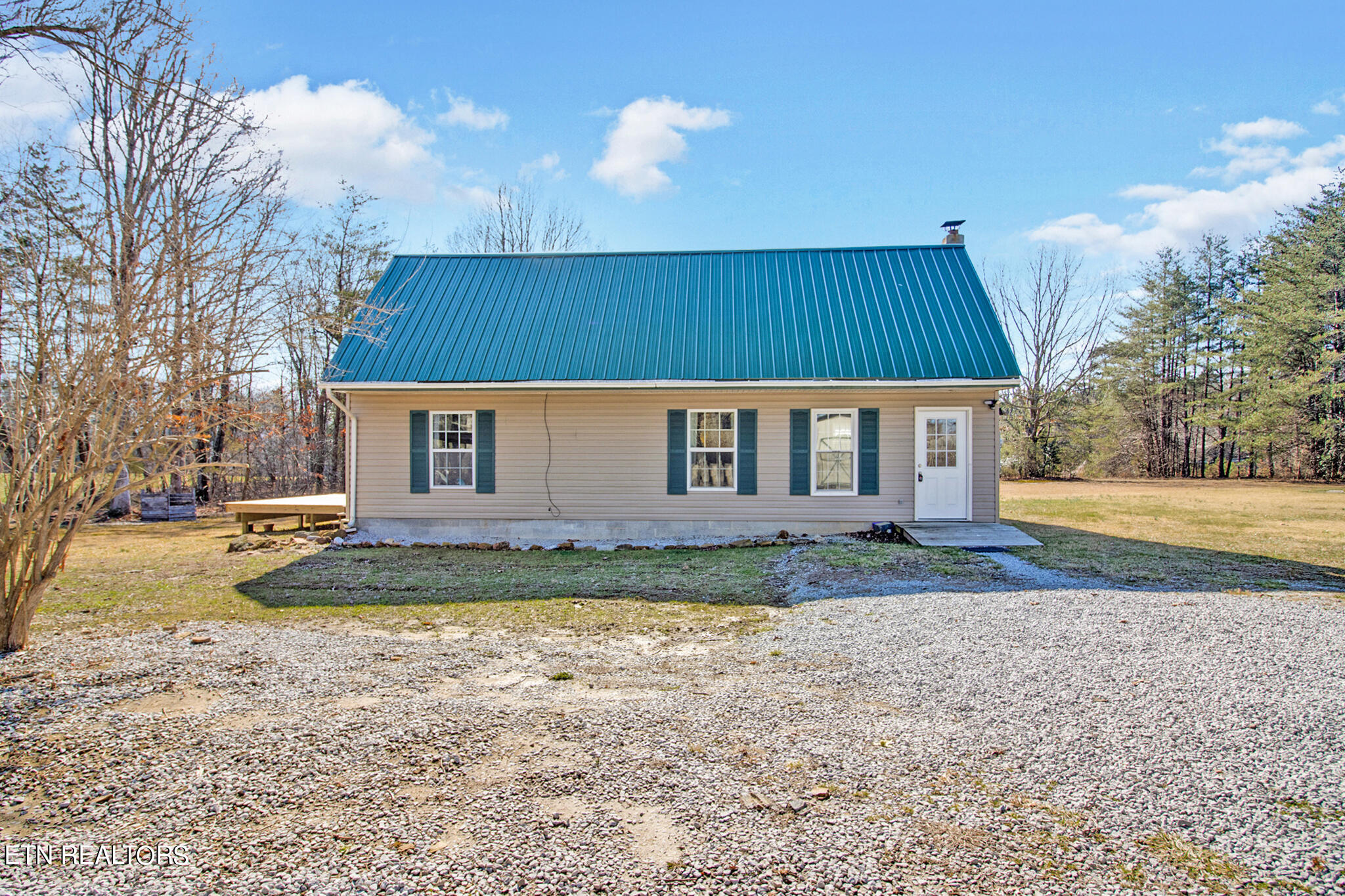 8622 Vandever Road Crossville, TN 38572 - Photo 30 of 37 img_9477-img_9481