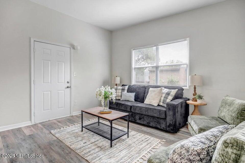 10348 Westmar Road Jacksonville, FL 32218 - Photo 4 of 23 #4 LIV RM