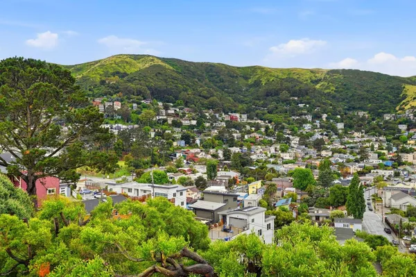 $1,298,000 | 50 Tulare Street, Brisbane, CA 94005