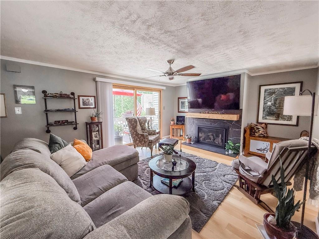 534 Hunters Path Road Bridgeville, PA 15017 - Photo 17 of 41 Gallery Image 17