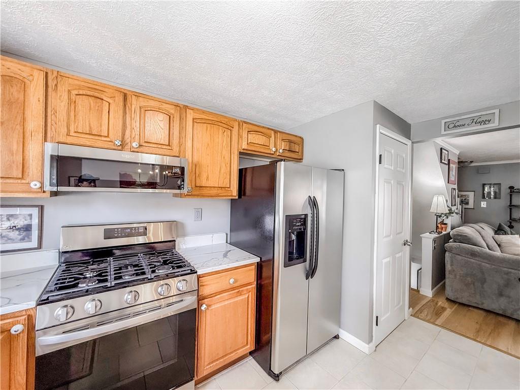 534 Hunters Path Road Bridgeville, PA 15017 - Photo 10 of 41 Gallery Image 10