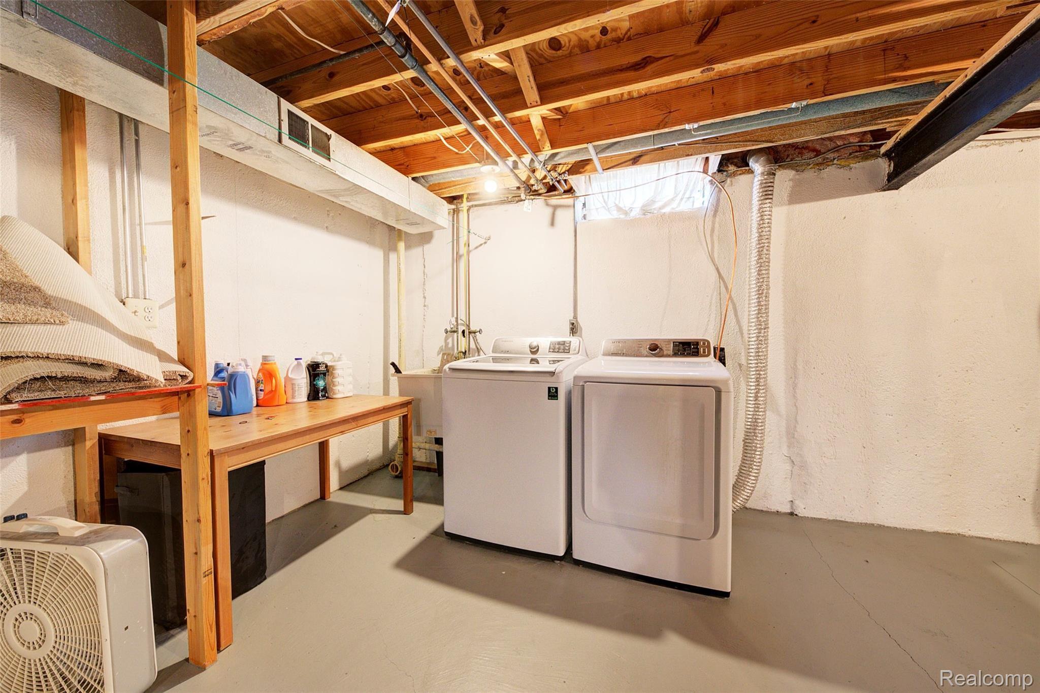 45800 Drexel Road Canton, MI 48187 - Photo 38 of 49 37 Laundry in Basement.jpg