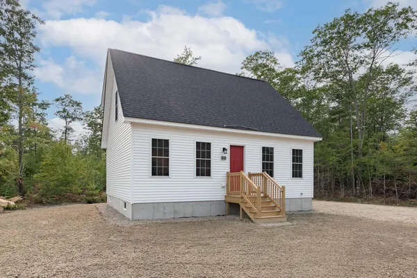 $509,900 | 866 Parker Farm Road, Buxton, ME 04093