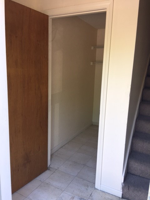 91 Beacon Avenue, Unit 3A Providence, RI 02905 - Photo 12 of 16 Entry level walk in closet