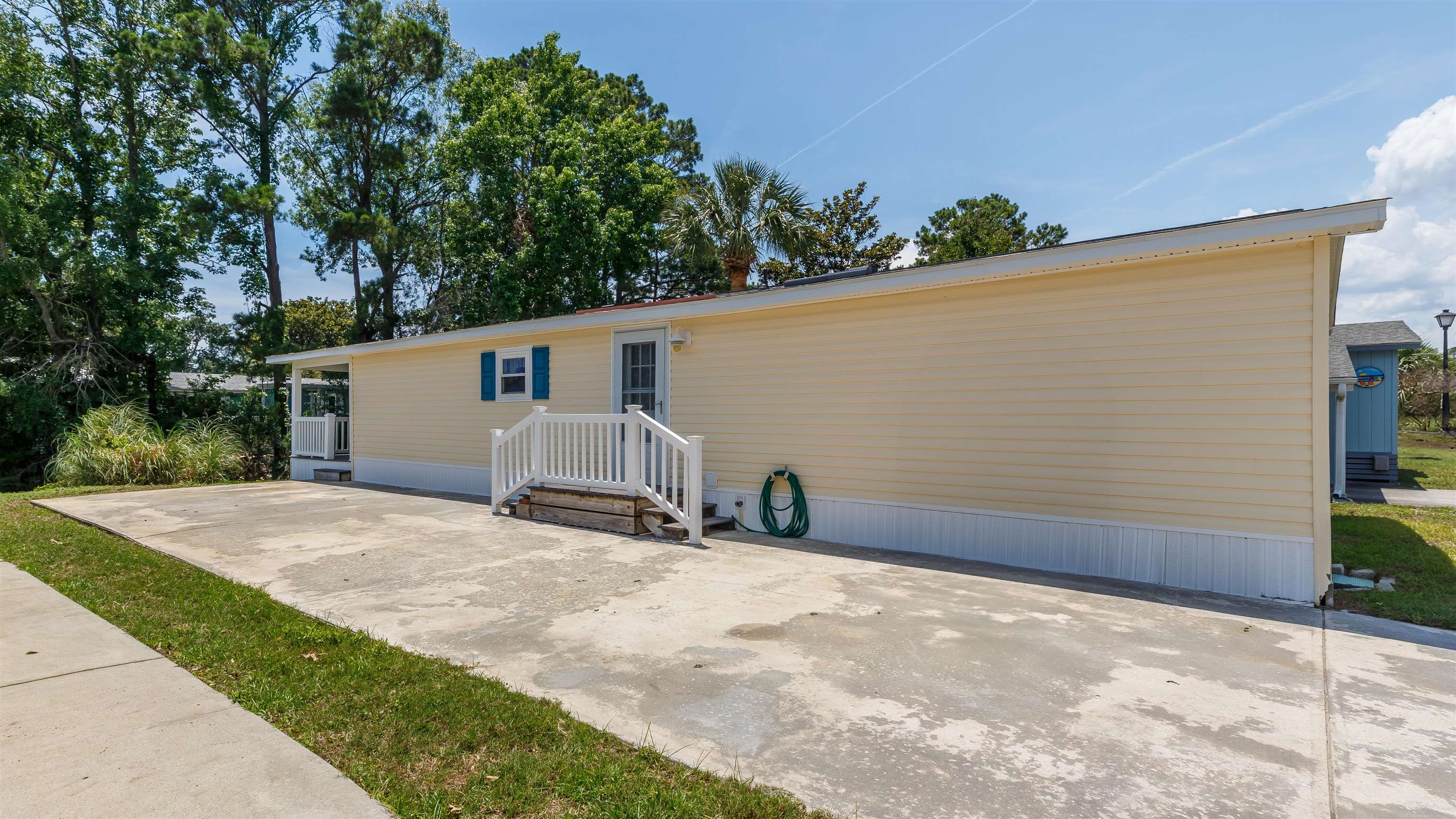 1864 Sunrise Surfside Beach, SC 29575 - Photo 2 of 50